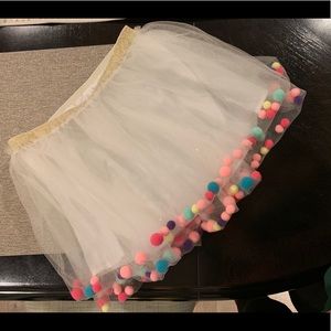 NWOT Cat & Jack Pom Pom skirt - size 10/12
